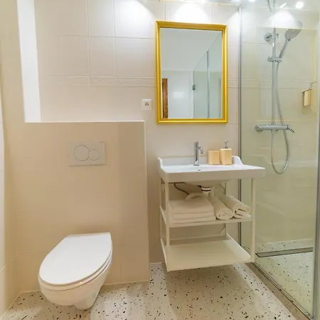 Hotel Wanabark - The Ultimate Dogs-friendly Spot In Bratislava